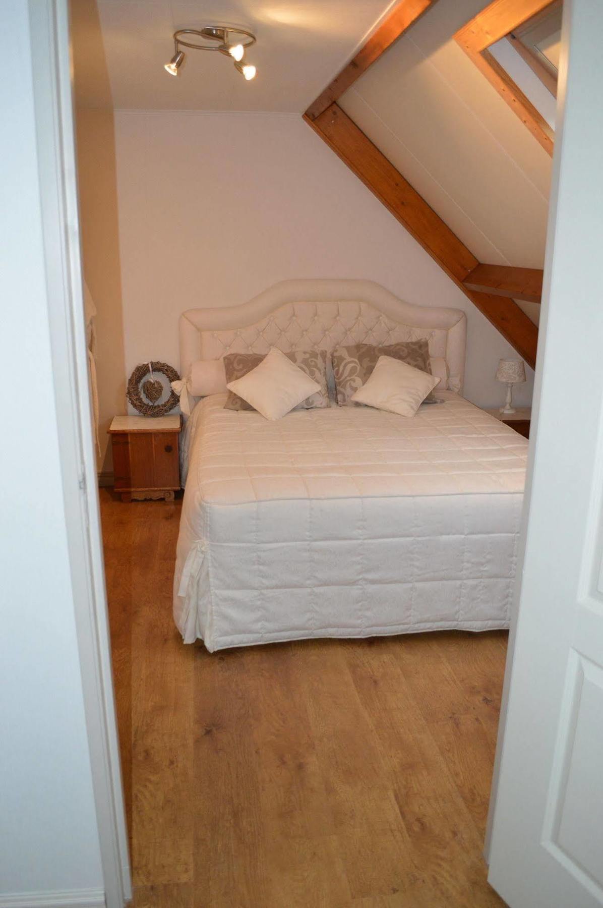 Huize Ouwervelden Bed & Breakfast Wouwsche Plantage Екстериор снимка